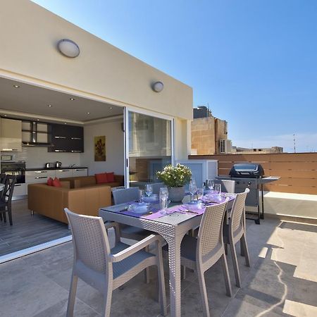Valletta Luxe 3-Bedroom Duplex Penthouse With Sea View Terrace And Jacuzzi Valeta Exterior foto