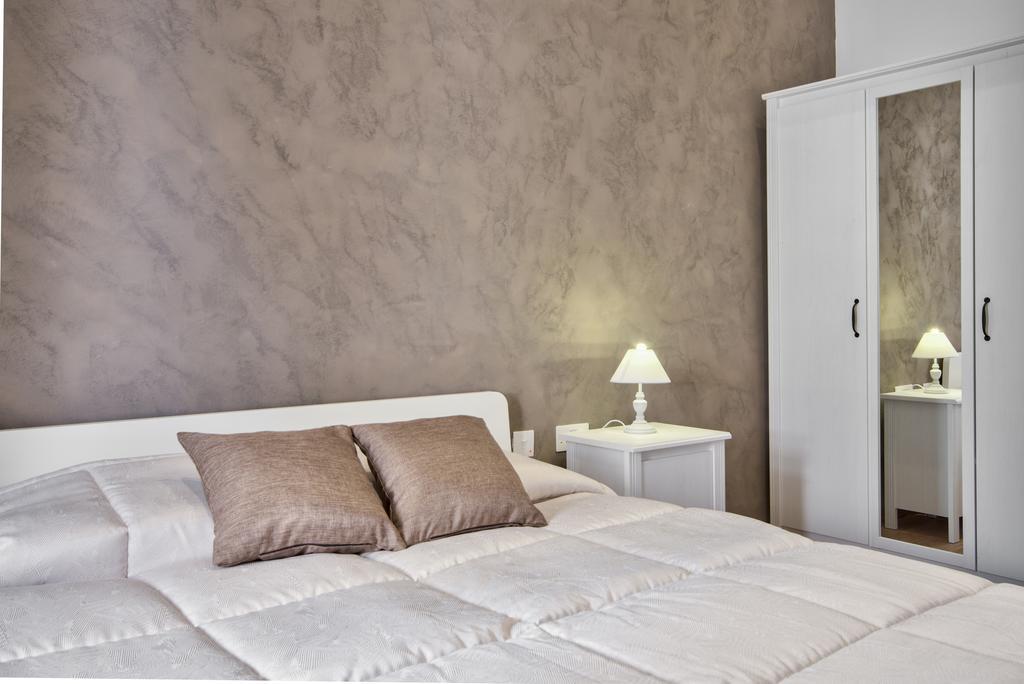 Valletta Luxe 3-Bedroom Duplex Penthouse With Sea View Terrace And Jacuzzi Valeta Exterior foto