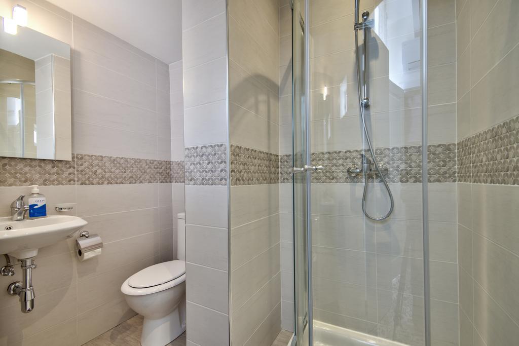 Valletta Luxe 3-Bedroom Duplex Penthouse With Sea View Terrace And Jacuzzi Valeta Exterior foto
