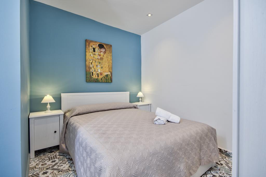 Valletta Luxe 3-Bedroom Duplex Penthouse With Sea View Terrace And Jacuzzi Valeta Exterior foto